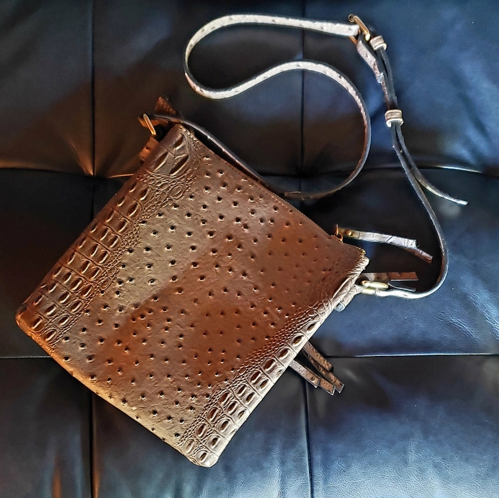 Purse Faux Embossed Leather Neutral Taupe Shoulder Cross-Body Bag Zip - Picture 2 of 10